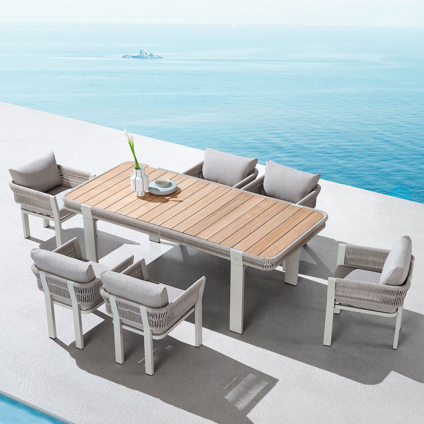 Borromeo Luxury Teak & Aluminum Outdoor Dining Set