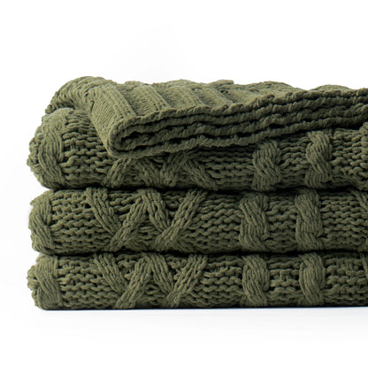 CozyHome™ Luxury Chunky Chenille Throw – Hand-Woven Softness