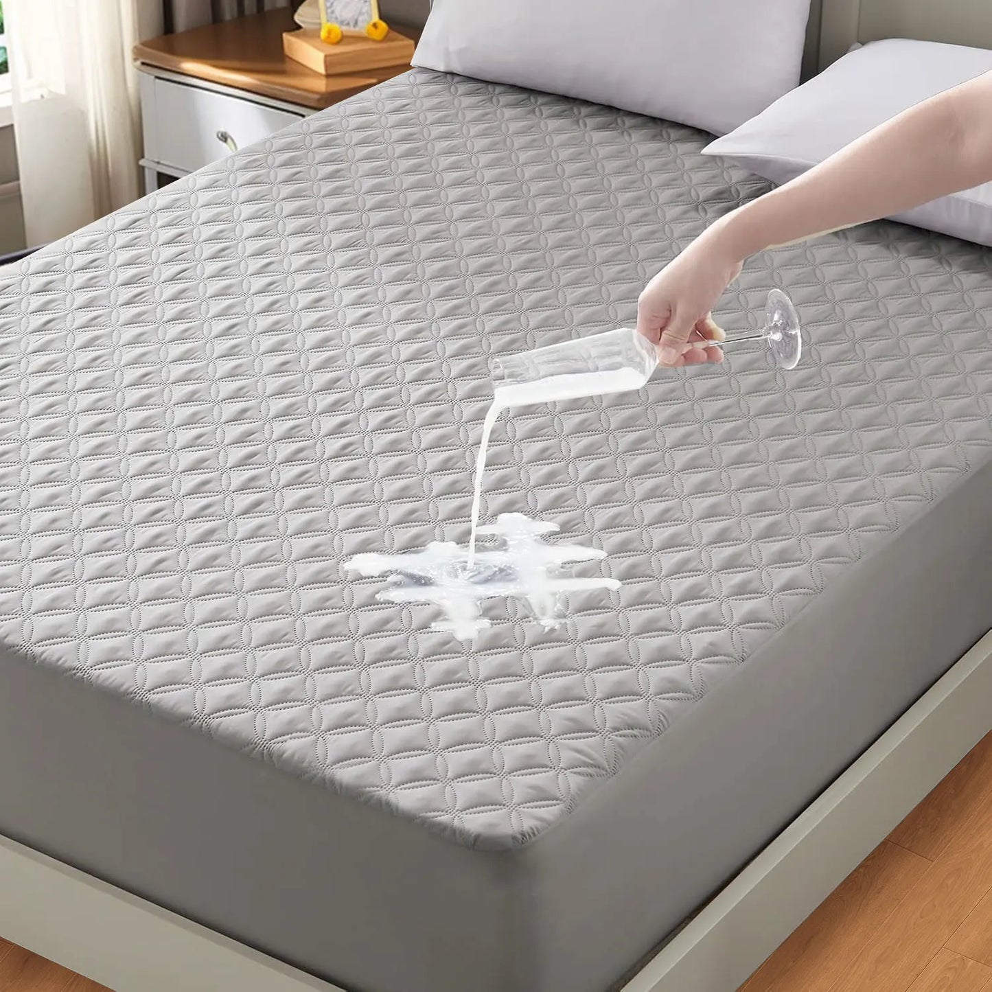 Waterproof Noiseless Mattress Protector - Deep Pocket | Cozy Complete Homes
